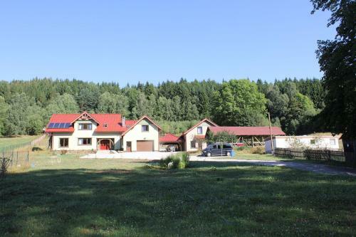 Agroturismo S?oneczna Zagroda - Sunny Ridge Farm