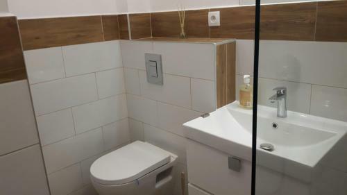 Apartament Nad Jeziorem Dla 4+2os.