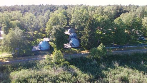 Slowly Glamping Osada Nad Wod?