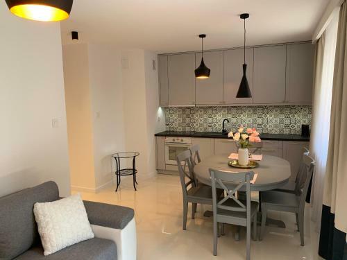 Apartament Zacisze Rose Gold
