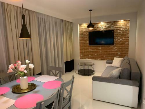 Apartament Zacisze Rose Gold