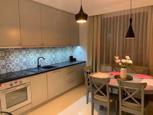 Apartament Zacisze Rose Gold