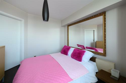 Panorama Downtown Apartment By Pinpoint