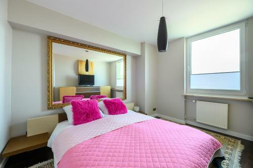 Panorama Downtown Apartment By Pinpoint