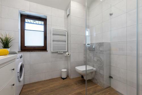 Amare Apartments A2