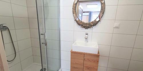 Mini Eco Domek Z Du?ym Ogrodem I Widokiem