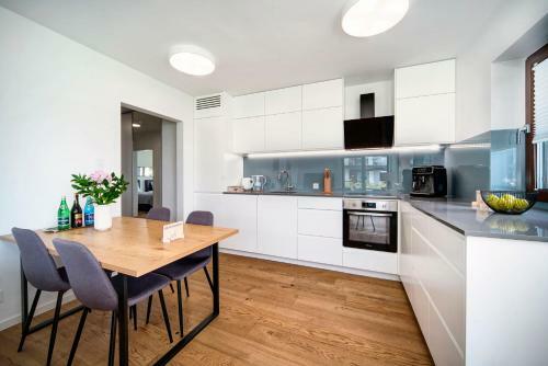 Apartamenty Na??czowskie Wzg�rze