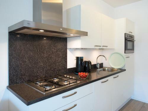 Short Stay Beach Apartment II