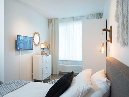 Short Stay Beach Apartment II