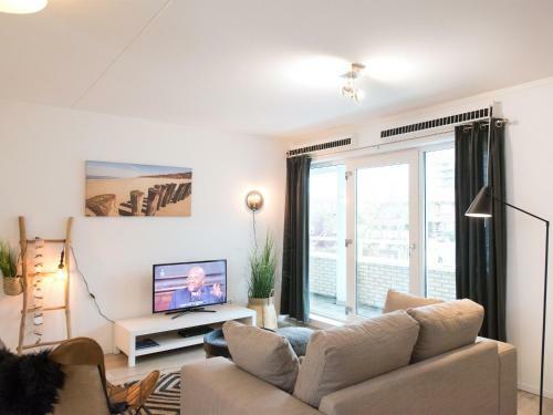 Short Stay Beach Apartment II