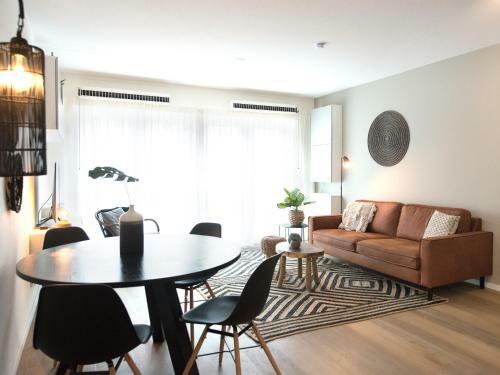 Short Stay Beach Apartment II