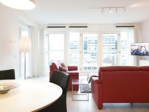 Short Stay Beach Apartment II