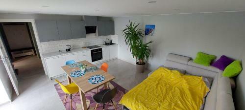 Apartamento Noclegi U Pauliny I Paw?a