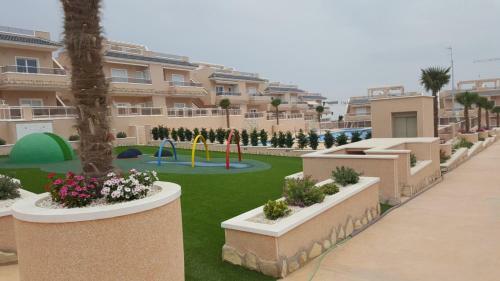 Apartamento Penthouse Punta Prima Indoor & Outdoor Pool