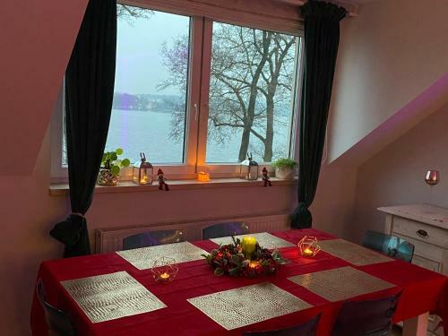 Lake View Ostr�da Luxury Apartment