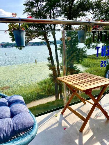 Lake View Ostr�da Luxury Apartment