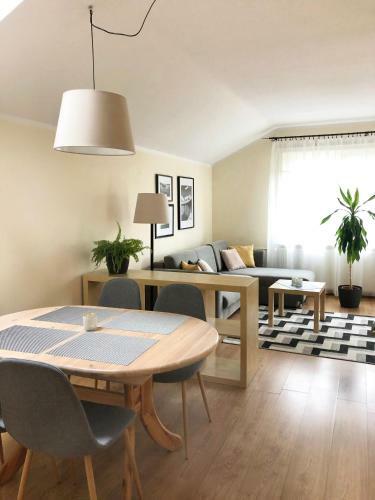 Apartament Z Balkonem Blisko Pla?y