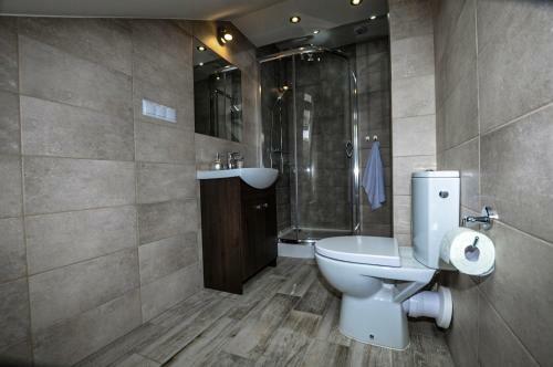 Hostal Apartamenty Sowiog�rskie