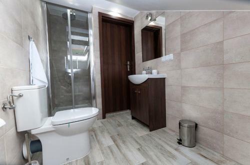 Hostal Apartamenty Sowiog�rskie