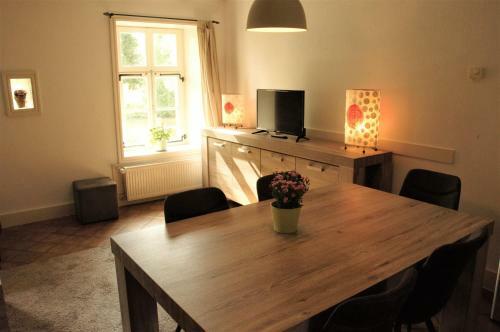 Appartementen En Hotel Kasteel Schaloen