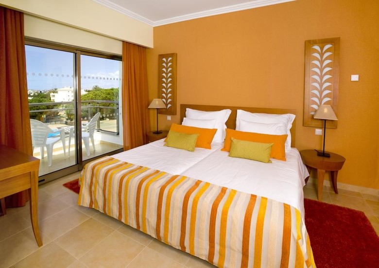 Hotel Alfagar Alto Da Colina