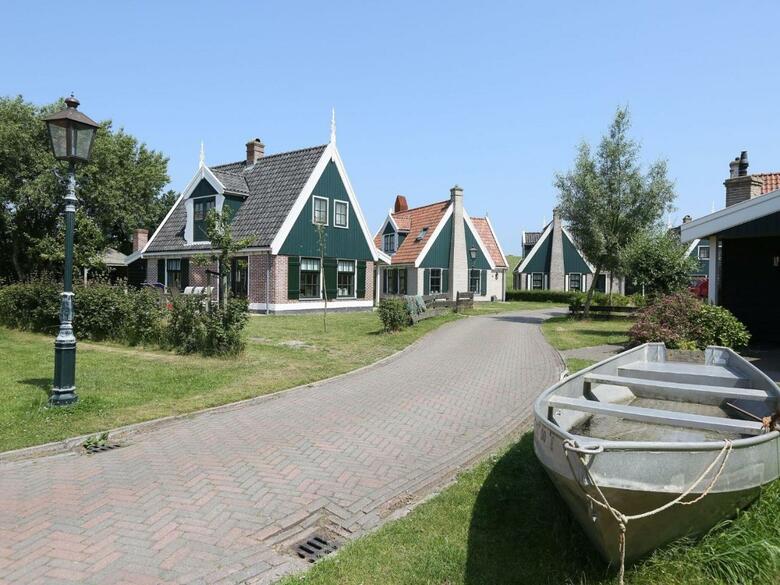Villa Recreatiepark Wiringherlant12