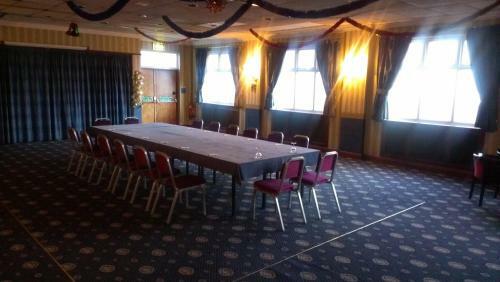Lansdowne Hotel And Conference Centre