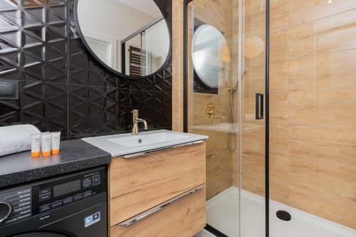 Ostoya Pucka Apartament By Renters