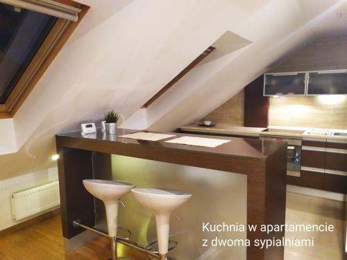 Pokoje Go?cinne Domki Apartamenty Awer