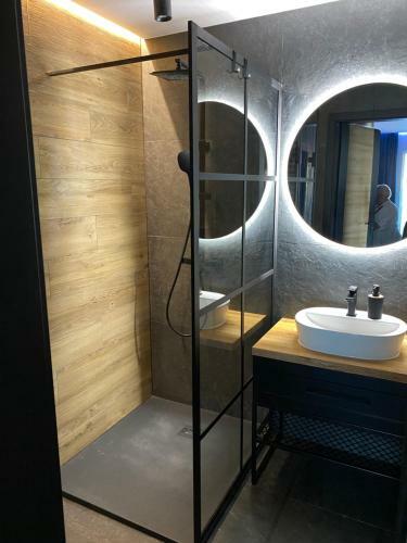 Uroczy Apartament -marine