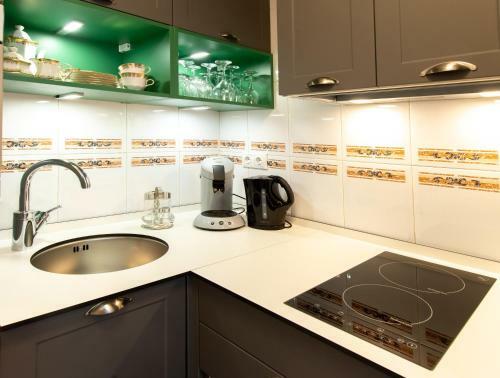 Apartamento Holiday Suite Caballero De Rodas 92