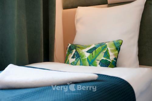 Very Berry - Glogowska 35a - Mtp Apartments - Self Check In 24h