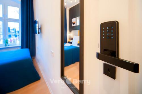 Very Berry - Glogowska 35a - Mtp Apartments - Self Check In 24h