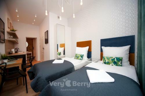 Very Berry - Glogowska 35a - Mtp Apartments - Self Check In 24h