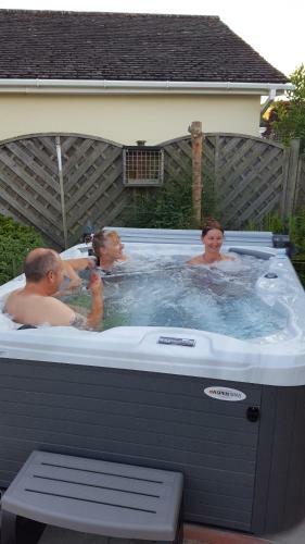Hostal Brookside Guest House