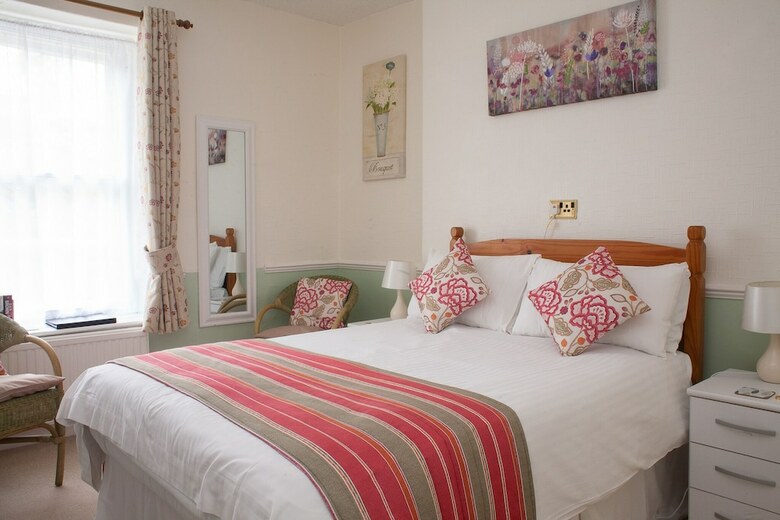 Hostal The Parks Guest House