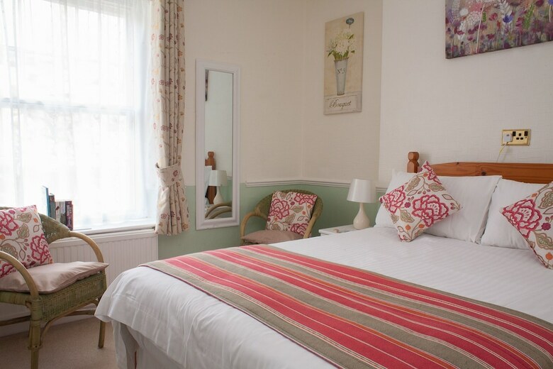 Hostal The Parks Guest House