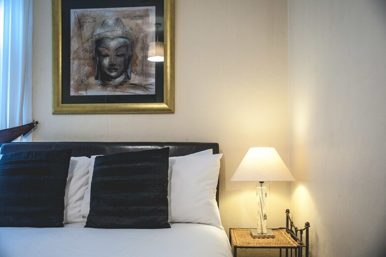 Hostal Arlana Guest House