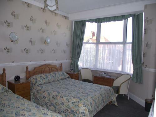 Hostal Ginnie's Guesthouse