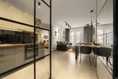 Impero Apartment Elite -pozna? Parking