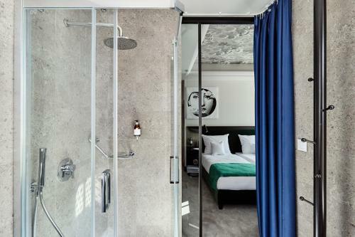 Hotel Liberte 33 Bw Premier Collection