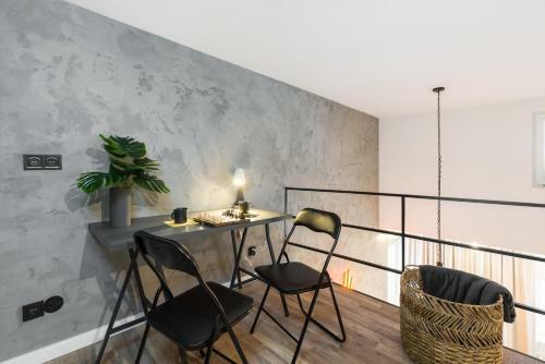 Loft Style Apartment Opie?skiego By Renters