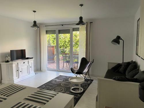 Apartament Bia?y W Rewalu