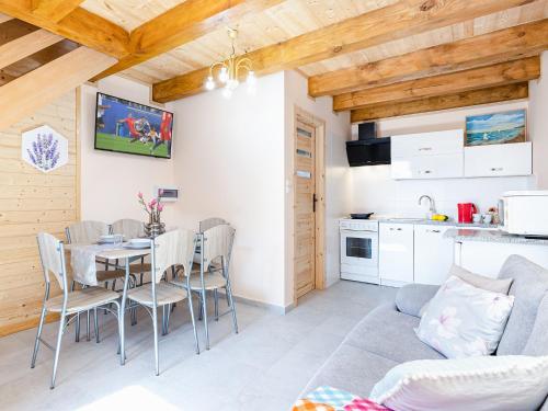 Holiday Home In Rewal - Pl 031.011-12