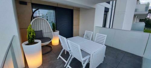 Piekny Apartament Przy Pla?y