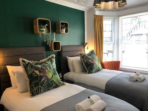 Hostal Cloves Boutique Bed & Breakfast