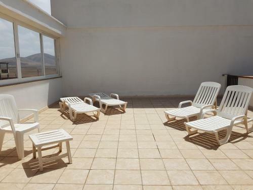 Ocean Breeze Apartment