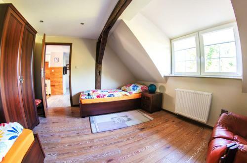 Apartamento Dom W Santocznie