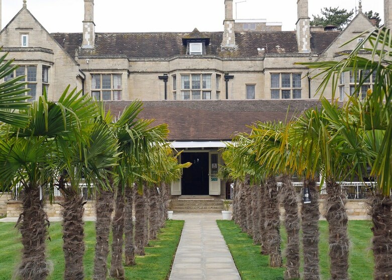 Westone Manor Hotel