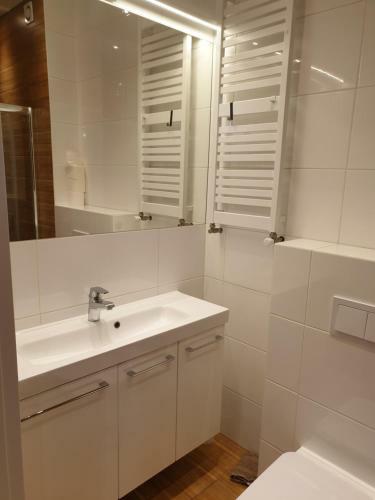 Maly Apartament W Zieleni Blisko Jeziora